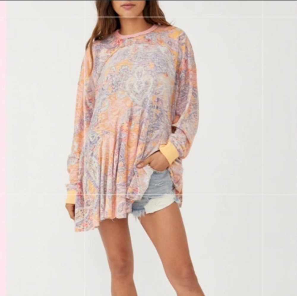 Free People Making Circles Tee in Multi Combo S